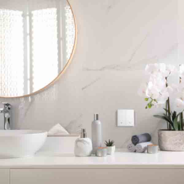 Ảnh của Công tắc đôi máy lạnh Schneider KBN32D20N_WE 20A