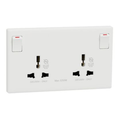 Ảnh của Ổ cắm đôi đa năng Schneider KBNT25_IS_WE 16A có công tắc