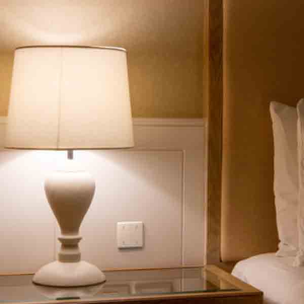 Ảnh của Công tắc rèm cửa 10A Schneider KBN32CF_WE